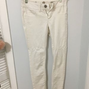 White jeggings size 0